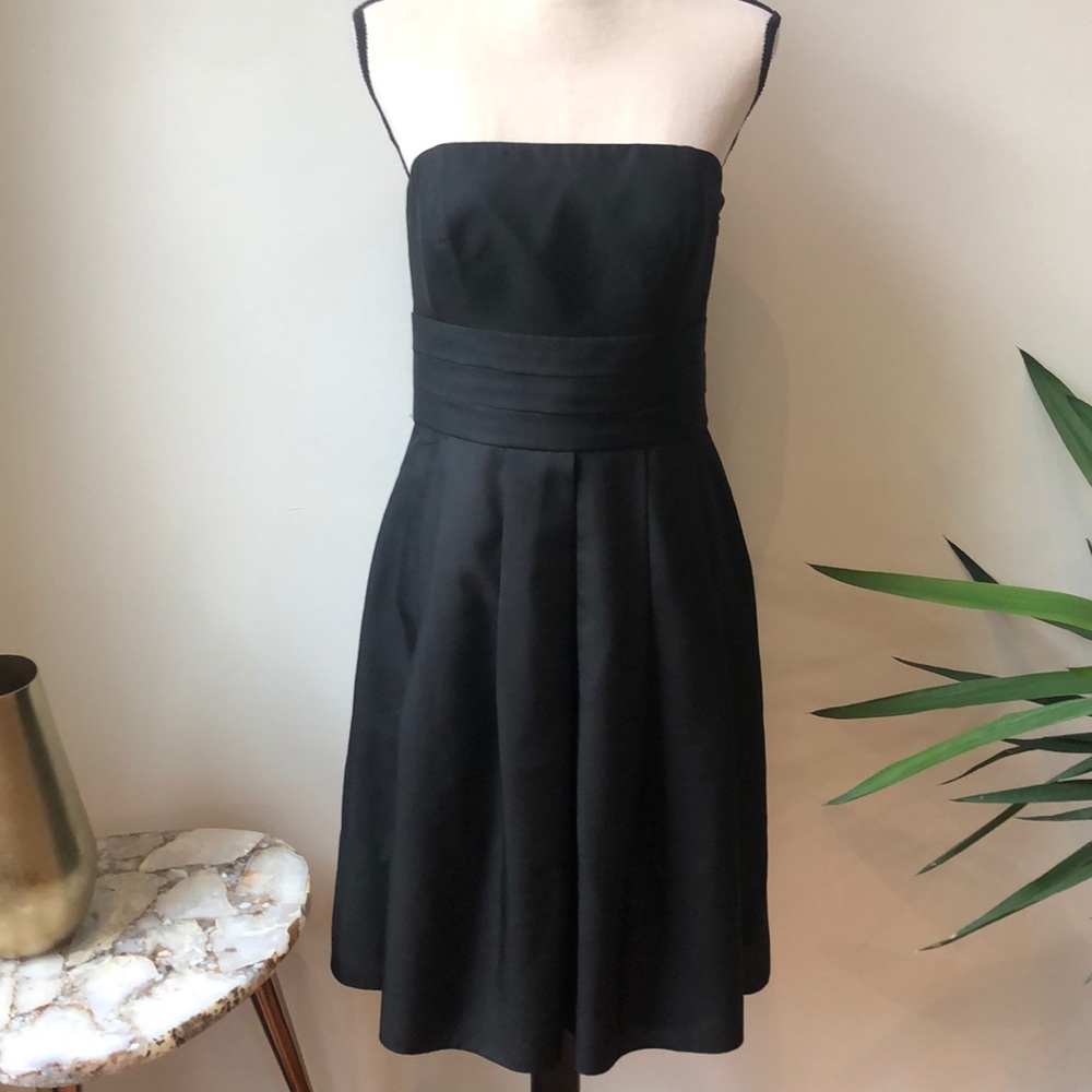 Ann Taylor Strapless Black Dress